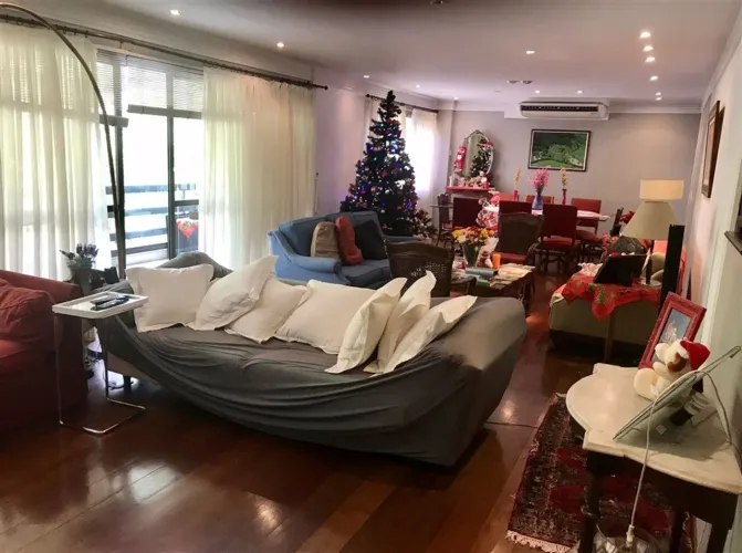 Apartamento 4 quartos, sendo 2 suítes
