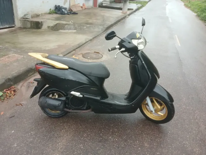 Esculter automática 110 cilindradas
