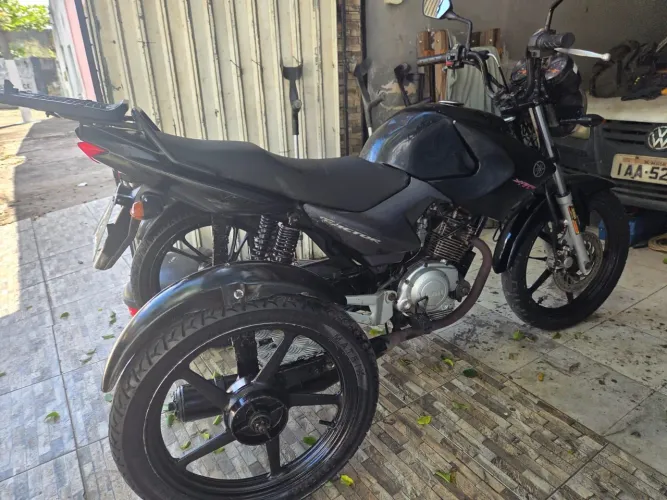 Vendo moto adaptada para PCD