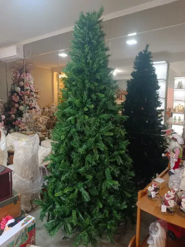 Árvore De Natal Montreal 270cm 1468 Galhos Verde