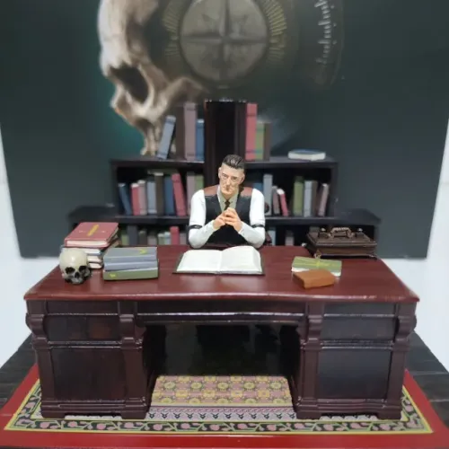 The Devil in Me Curator Diorama