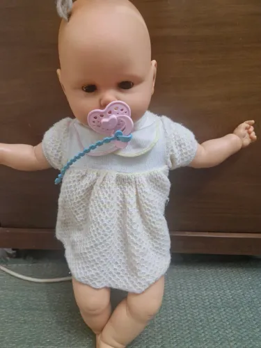 Boneca Bebezinho - olhos castanhos 