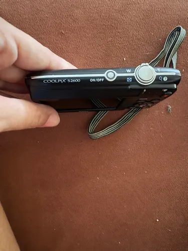 nikon coolpix S2600