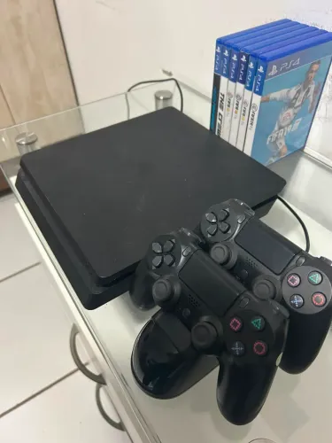 PS4