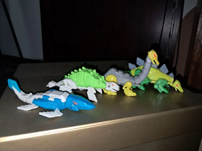 Dinossauros Robôs Cyberdinos - Coleção Revista Recreio Raros