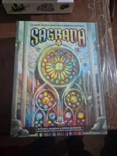 Sagrada Remasterized Deluxe (Lacrado) Boardgame - Jogo de tabuleiro
