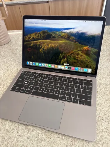 macbook air 2018