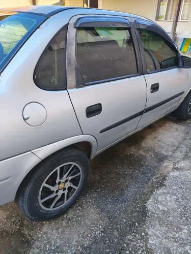 Chevrolet Corsa Sedan Super/ Classic 1.6 MPFI 8V 4 2003