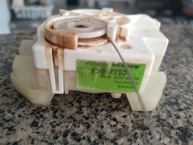 Atuador de freio de máquina de lavar roupas