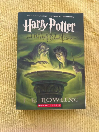 Livro - Harry Potter and the half blood prince (em inglês)