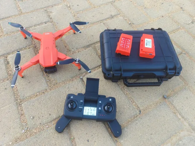 LYZRC DRONE L900