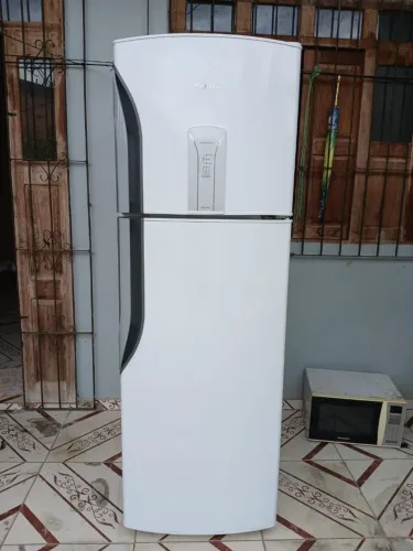 Geladeira Panasonic Frost Free - 387 L