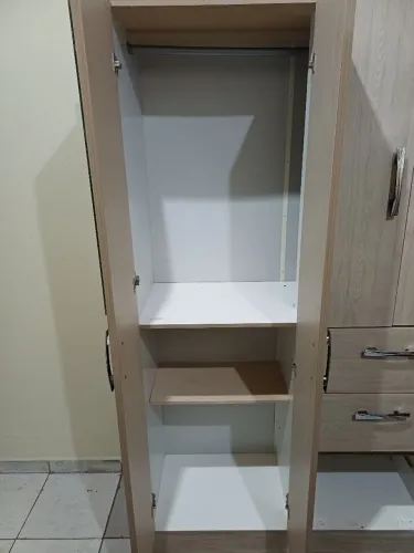 Quarda roupa de solteiro - LEIA A DESCRIÇÃO- NAO ENTREGO 