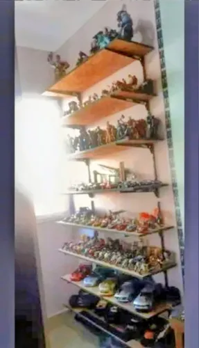Jogo de Prateleiras Expositor Loja + Ferragens
