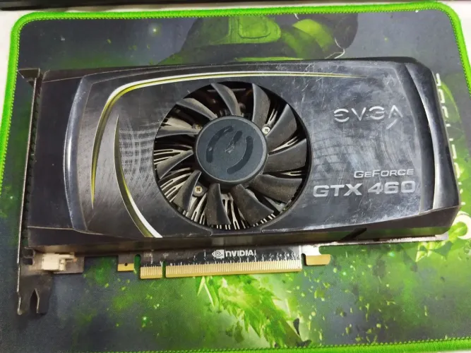 Placa Vídeo Geforce Nvidea GTX 460 (DEFEITO)