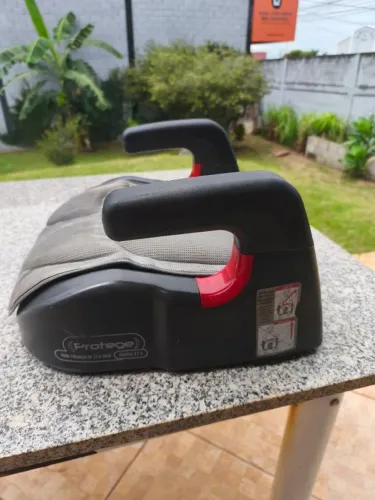 Assento de Elevação de Carro