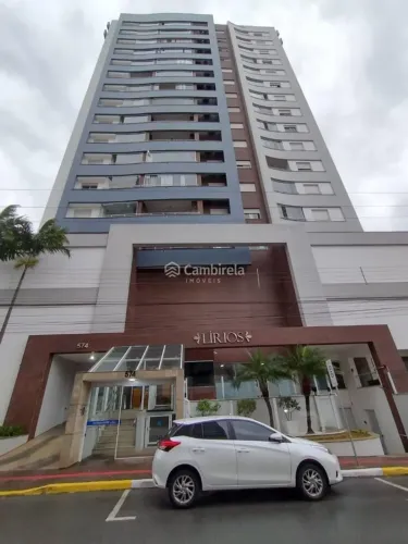 Apartamento com 02 dormitórios, sendo 01 suíte, para locação no bairro Campinas, em São Jo