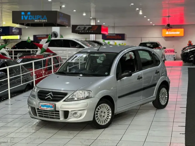 Citroen C3 GLX 1.4/ GLX Sonora 1.4 Flex 8V 5P 2011