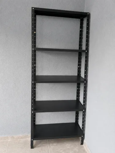 Estante multiuso de aço