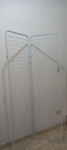 Biombo aramado
