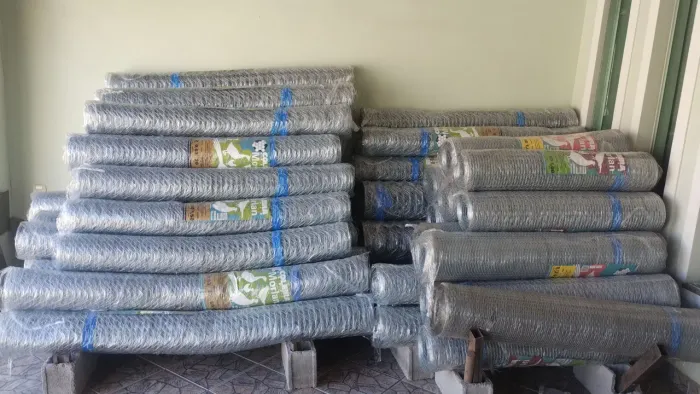 tela de galinheiro $220