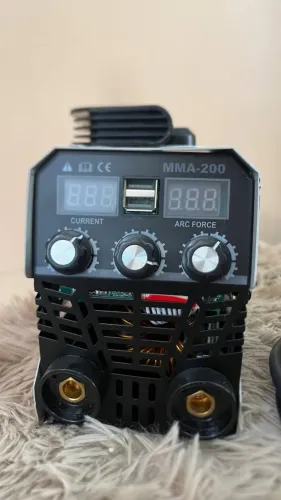 Máquina de Solda Inversora MMA-200