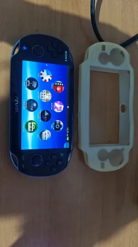PS VITA OLED 1001