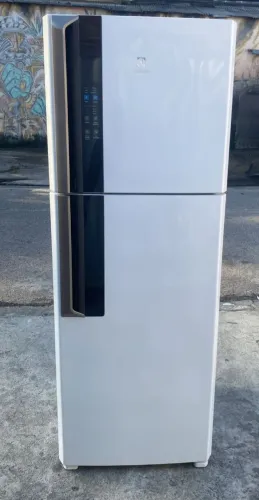 Geladeira inverter Frost Free Eletrolux LF55 431LITROS