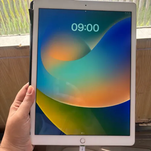 iPad Pro 128gb 1 geração 12.9?