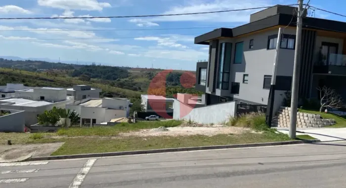Terreno em condomínio para venda com 368,94m² no Condomínio Verana