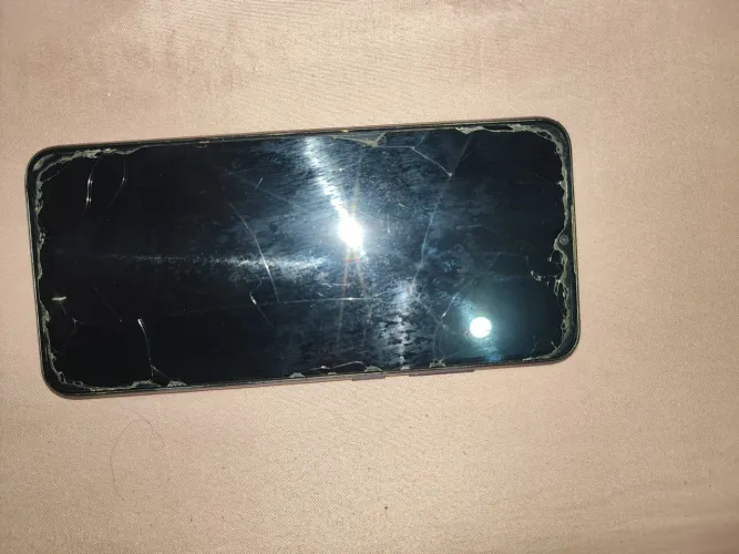 Celular estragado
