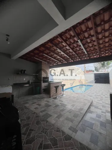 Casa à venda em Sorocaba-SP, Vila Guimarães: 2 quartos, 1 suíte, 2 salas, 2 banheiros, 4 v