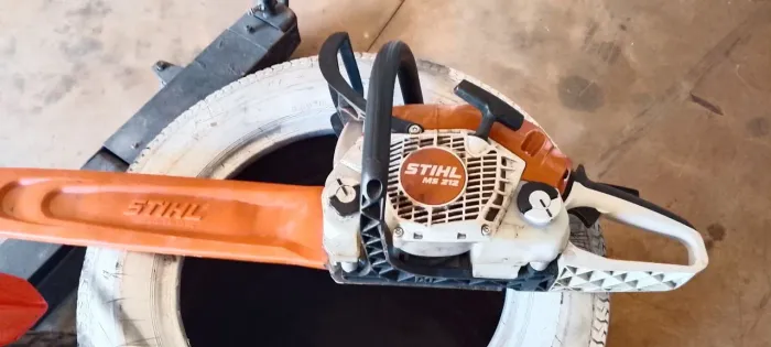 Motoserra Stihl 212