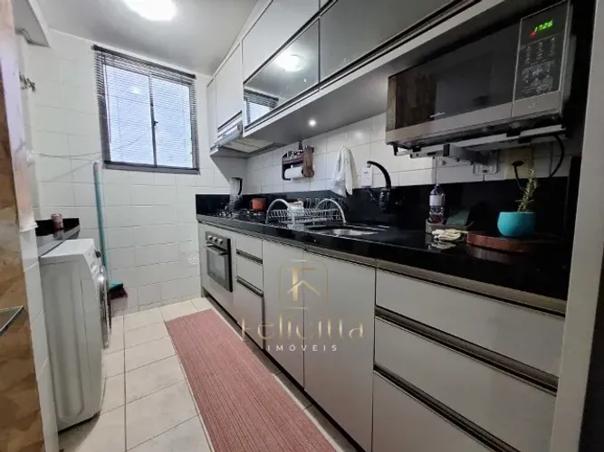 Apartamento sendo dois quartos no Estreito