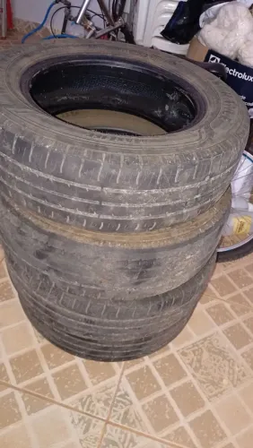 Pneu aro 14