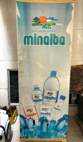 Freezer Vertical Comercial Expositor Silencioso Motor Novo Congela Muito
