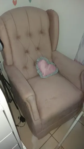 Poltrona de amamentação rosa de balanço 