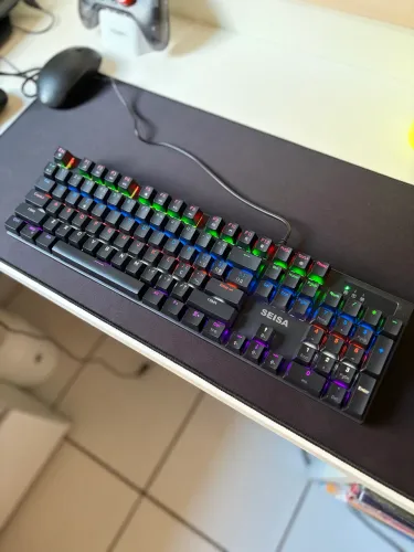 Teclado Gamer Seisa DN-K104 RGB