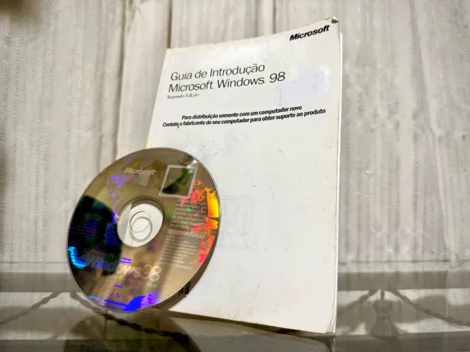 Microsoft Windows 98 SE (Segunda Edição)[CD] + Guia de Introdução