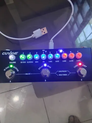 Pedaleira para guitarra e violao MVave