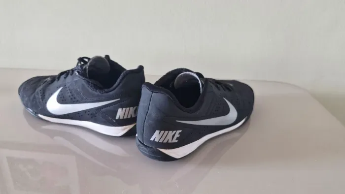 Chuteira Original  Nike 38  em Ótimo estado