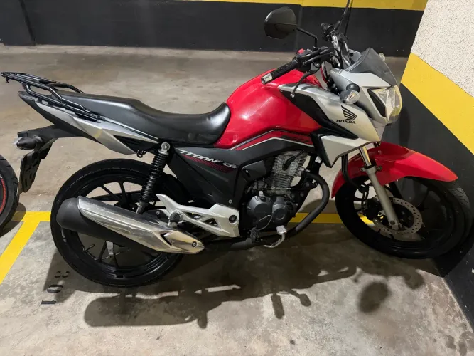 titan 160 km baixo