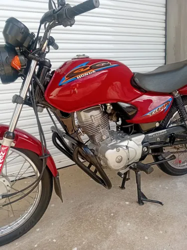 Moto Honda 2000
