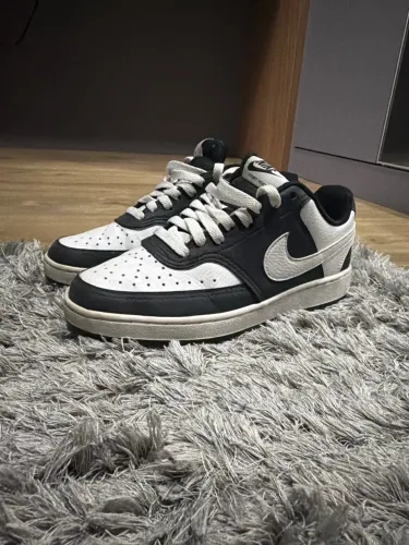 Court vision low