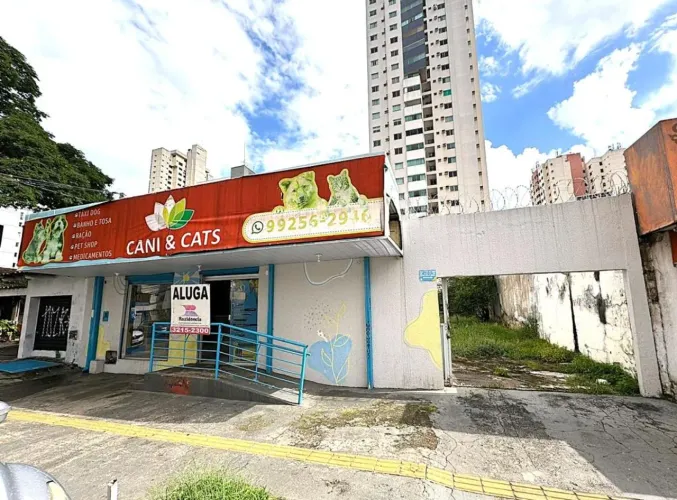 Aluga-se Prédio Comercial no Setor Bela Vista