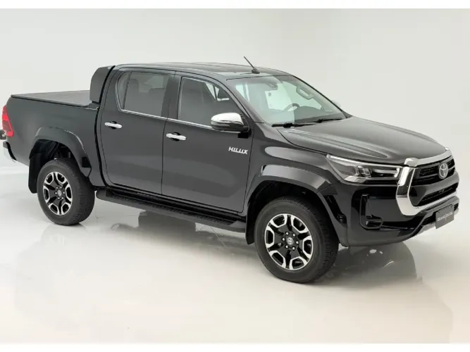 Toyota Hilux CD SRX Plus 4X4 2.8 TDI Die. Aut. 2026