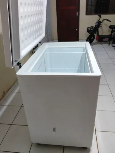 Vendo freezer 311 litros