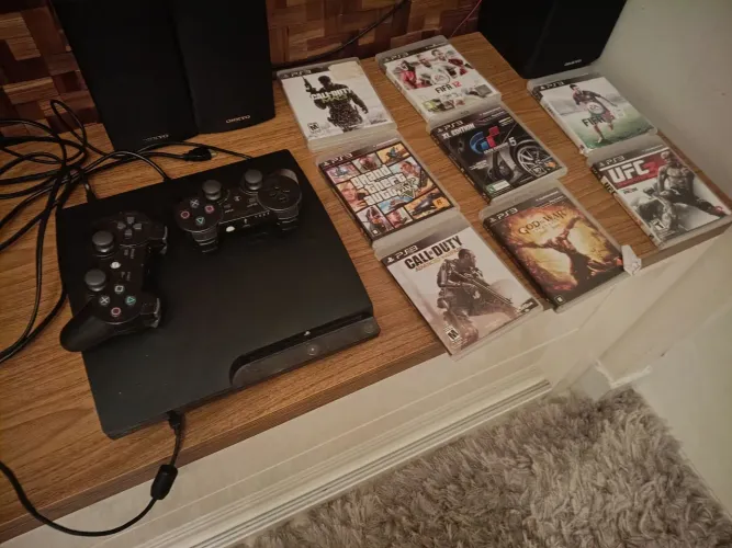 Ps3 completo com 8 jogos 