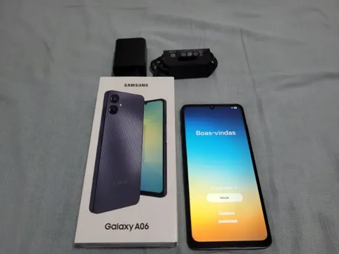 Samsung Galaxy A06 - Impecável na Caixa
