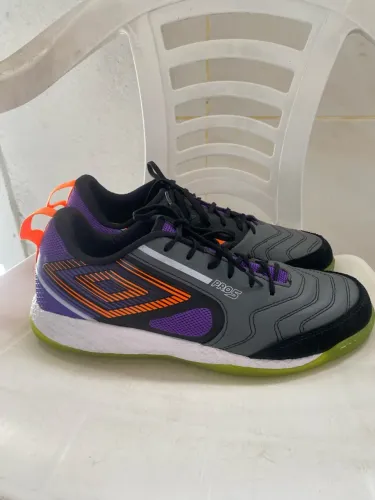 Chuteira de futsal pro 5 bump